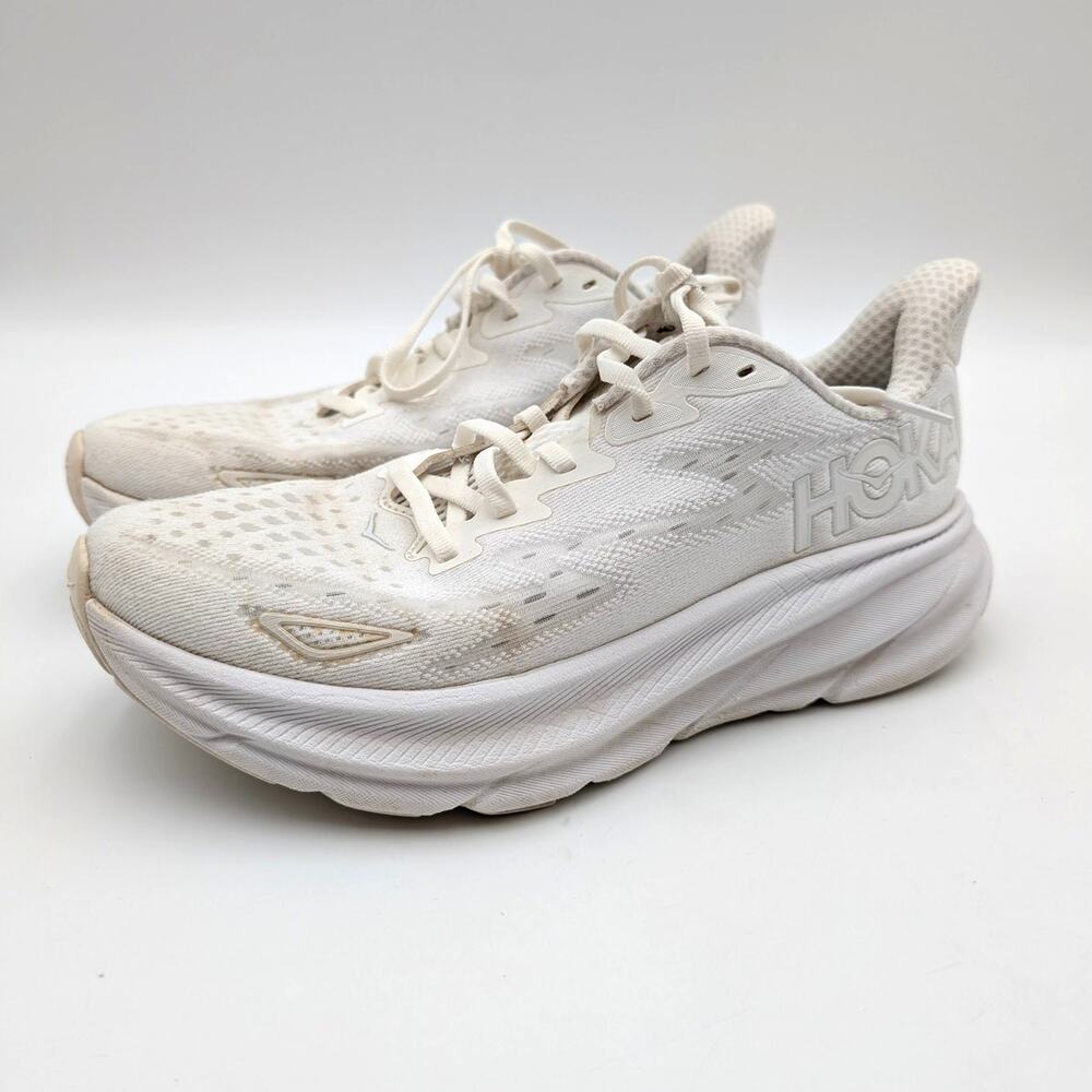 Hoka One One Clifton 9 Running Sneakers Shoes Women's Off White Size US8B EU40